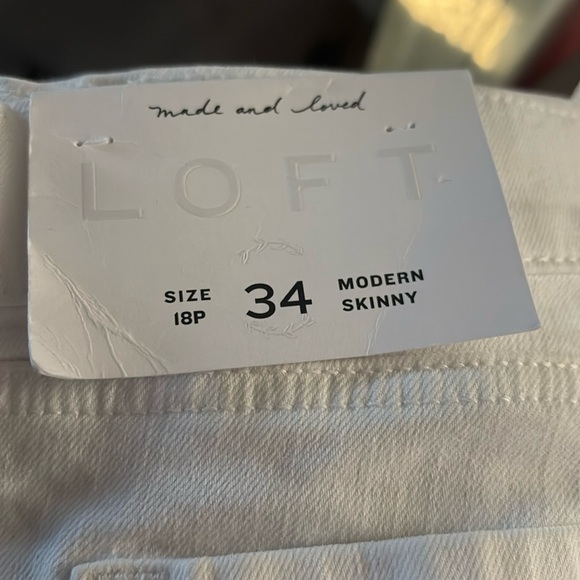 LOFT Modern Skinny Jeans - Picture 3 of 5